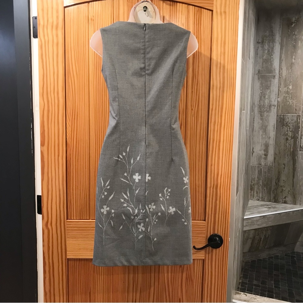 Gorgeous Spring/Summer Dress - Picture 5 of 16